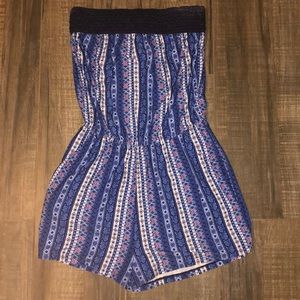 Super soft romper!!! Worn once